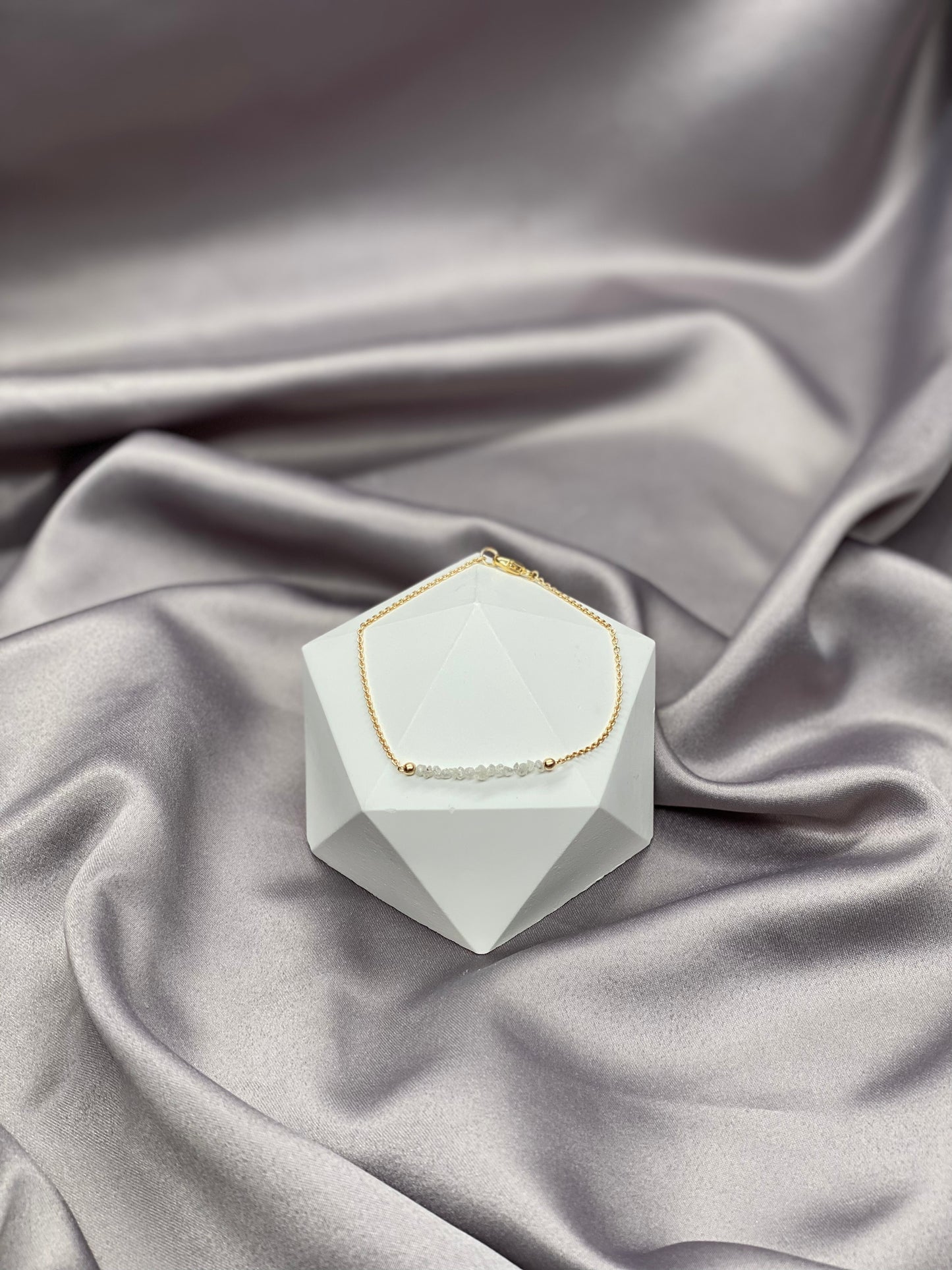 Grey Diamond Chips Bracelet