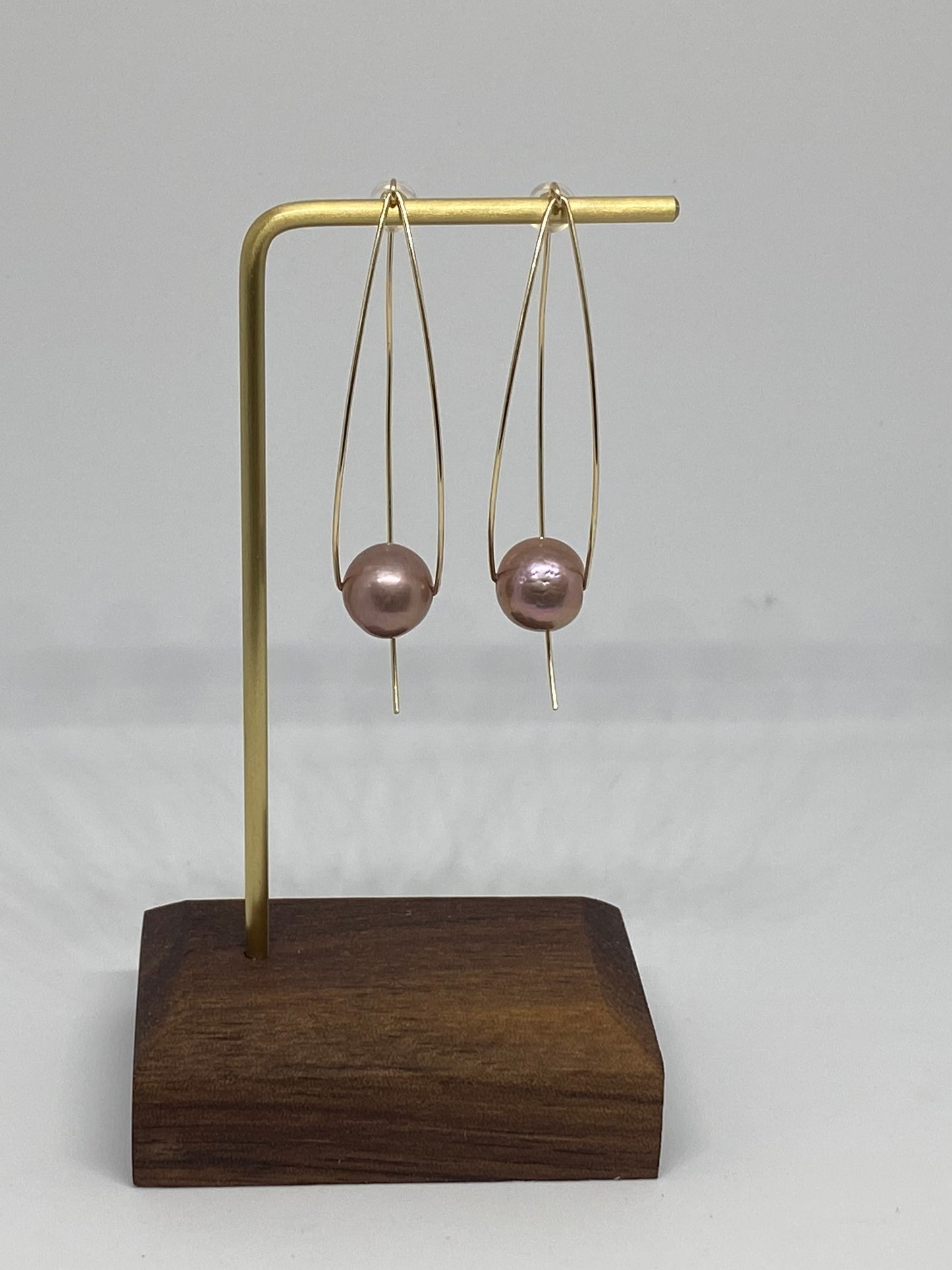 Edison Pearl Earrings