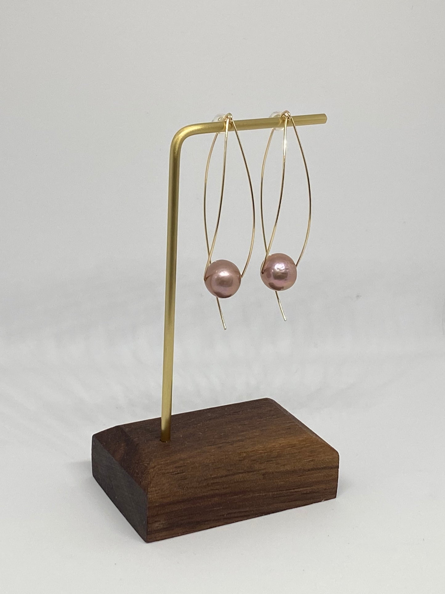 Edison Pearl Earrings