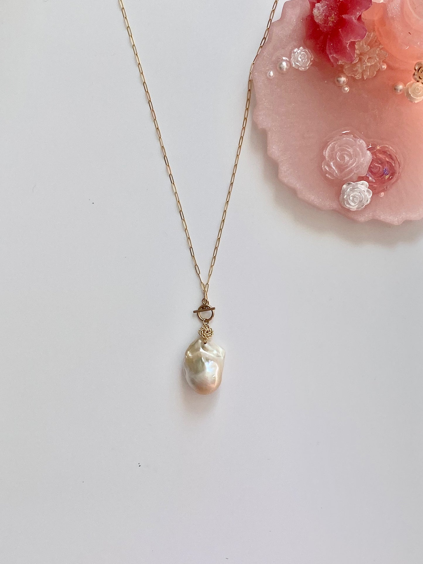 Baroque Pearl Pendant Necklace